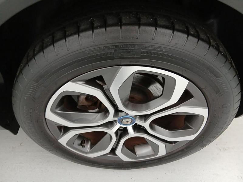 Renault Captur E-Tech Plug-in 160 Intens