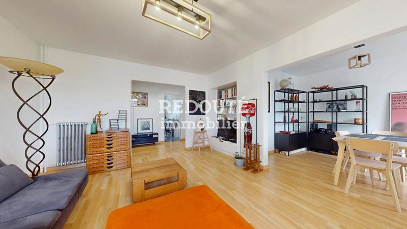 Appartement - 75 m² - 4 pièces