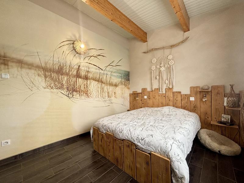 Maison traditionnelle - 180 m² - 6 pièces