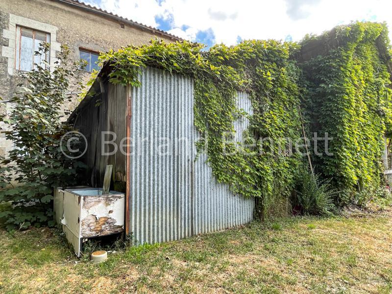 Maison - 214 m² - 11 pièces