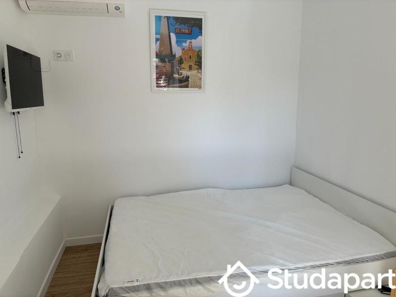 Chambre - 12 m² - 1 pièce