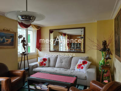 Appartement - 64 m² - 4 pièces