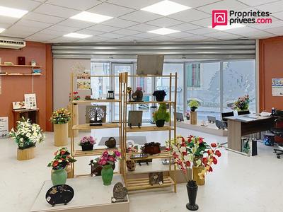 Appartement - 83 m² - 2 pièces