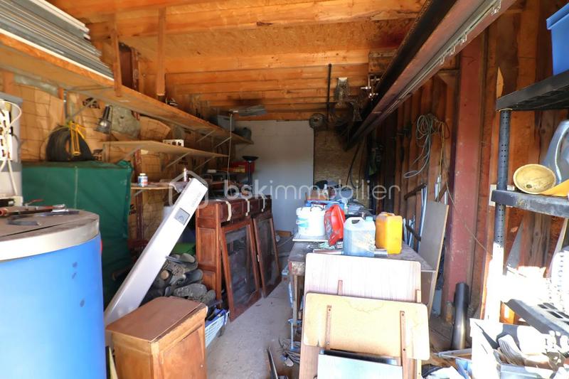 Maison - 260 m² - 9 pièces