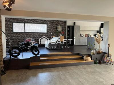 Maison - 192 m² - 8 pièces