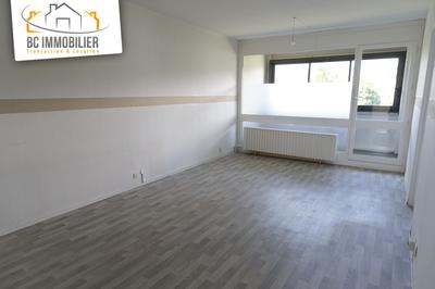 Appartement - 93 m² - 4 pièces