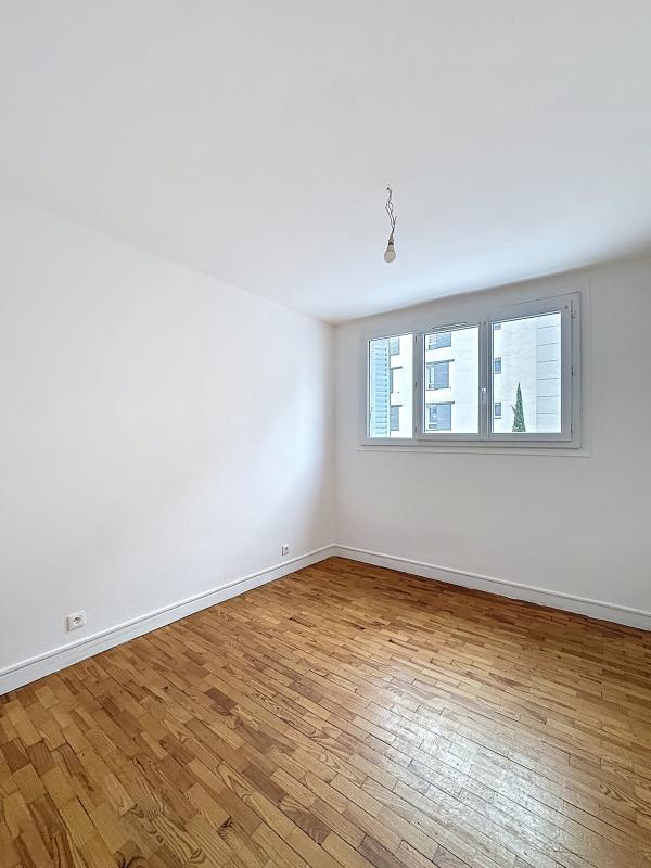 Appartement - 75 m² - 4 pièces