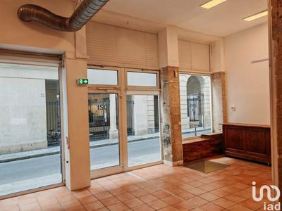 Local commercial - 143 m²