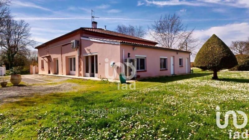 Maison - 372 m² - 12 pièces