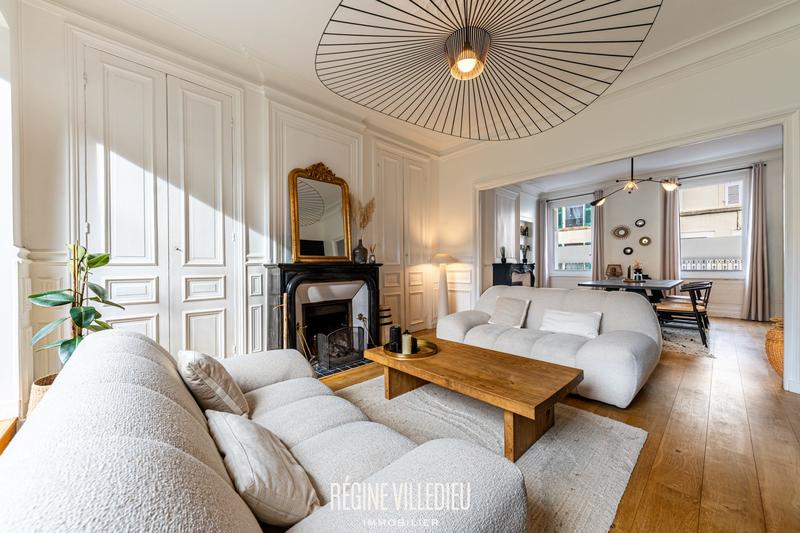 Maison - 167 m² - 8 pièces