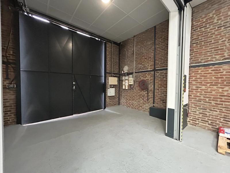 Bureau - 352 m² - 9 pièces