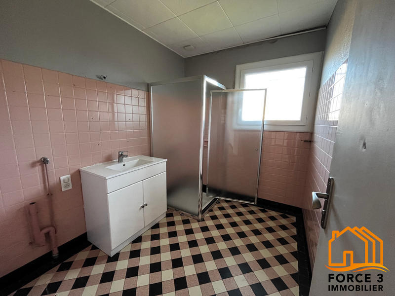 Maison - 121 m² - 5 pièces