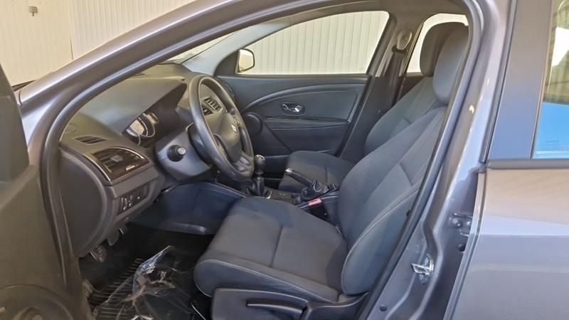 Renault Mégane III Berline dci 95 fap eco2 pepite