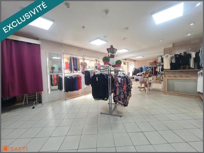 Local commercial - 90 m² - 3 pièces