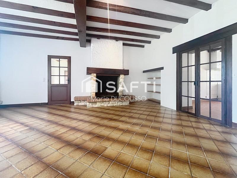 Maison - 214 m² - 7 pièces