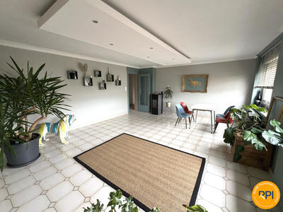 Appartement - 157 m² - 5 pièces