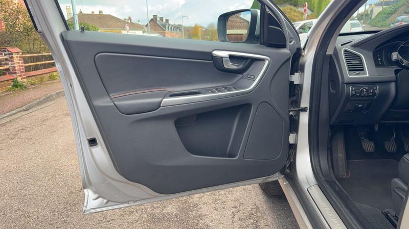 Volvo Xc60 2.0 D3 150 Ocean Race