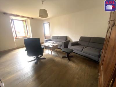 Maison - 93 m² - 5 pièces