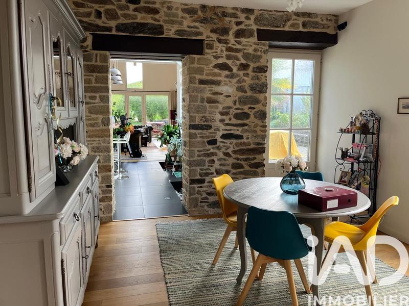 Maison de maîtres - 350 m² - 7 pièces