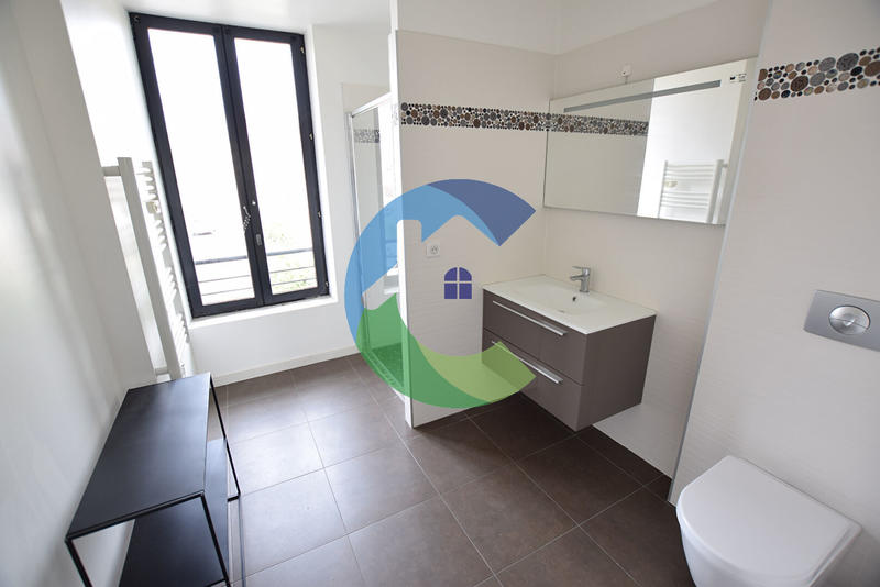 Maison - 74 m² - 4 pièces