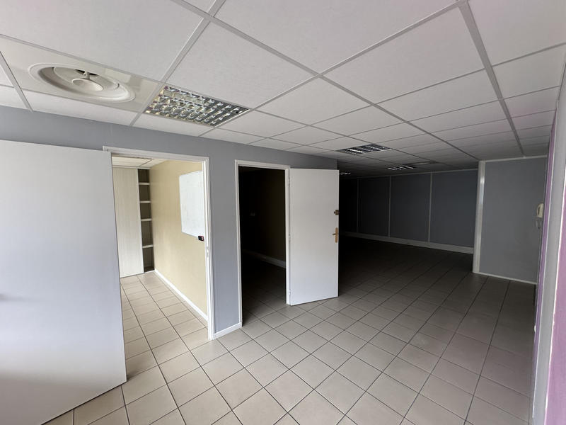 Bureau - 150 m²