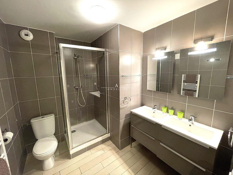 Appartement - 91 m² - 4 pièces