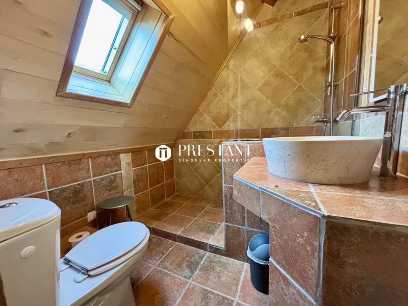 Demeure - 570 m² - 17 pièces