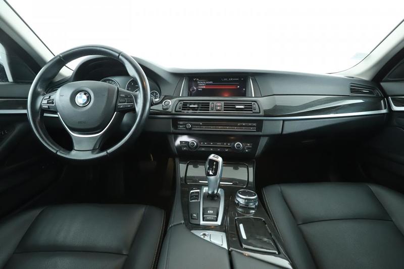 Bmw Série 5 530d Luxury Bva8 258 ch