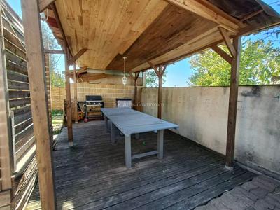 Maison - 98 m² - 5 pièces