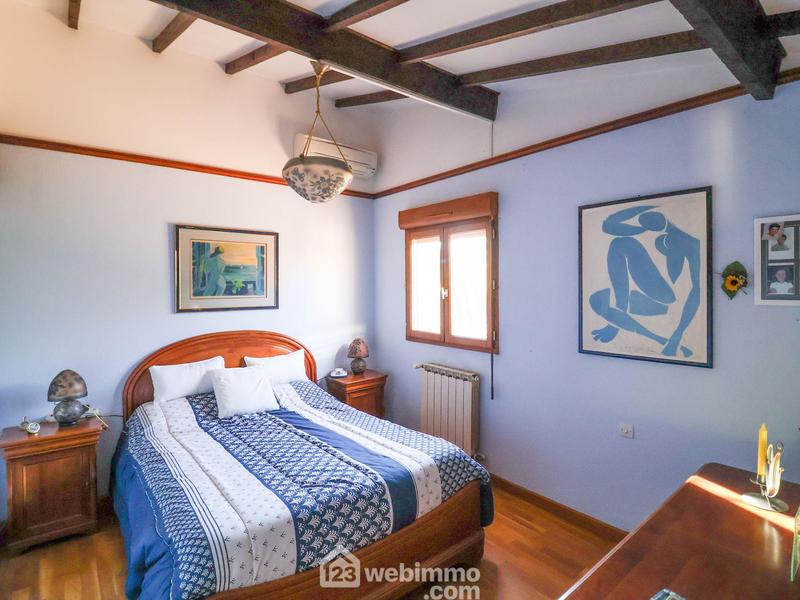 Maison - 141 m² - 5 pièces