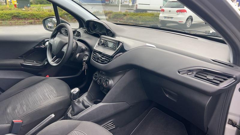 Peugeot 208 I 1.6 BlueHDi 100 Active Business