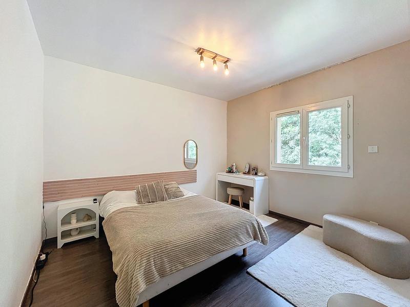 Maison - 125 m² - 8 pièces