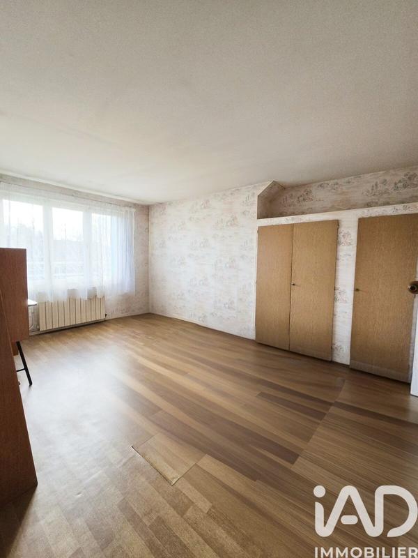 Maison - 93 m² - 6 pièces