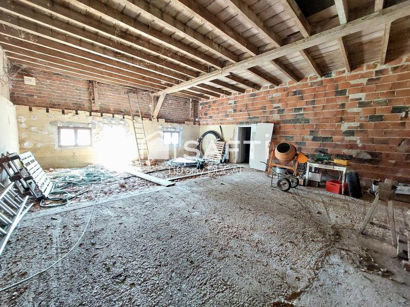 Maison - 470 m² - 15 pièces