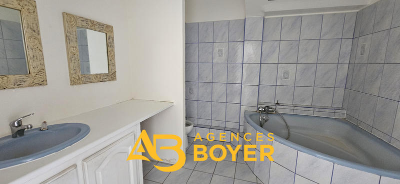 Appartement - 70 m² - 3 pièces