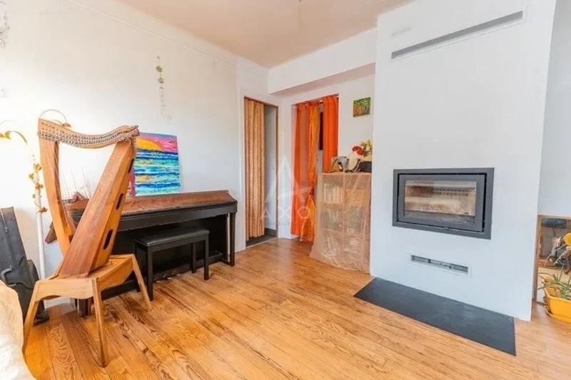 Maison - 96 m² - 4 pièces