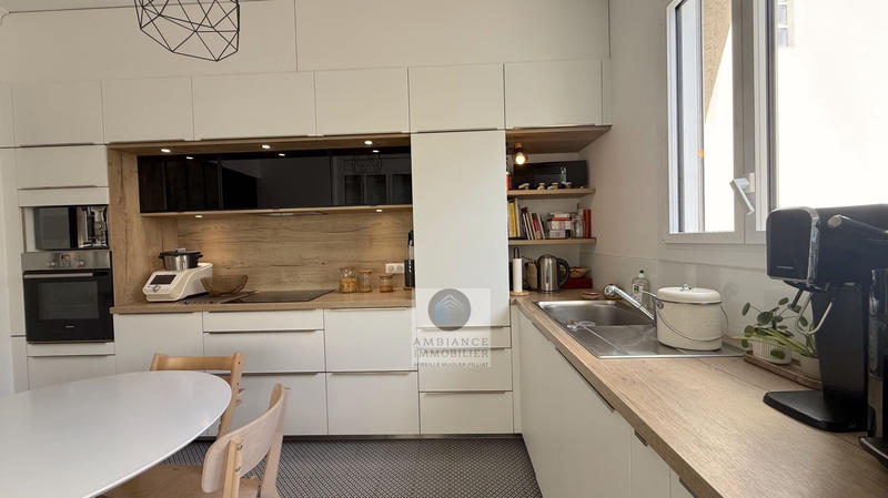 Maison - 164 m² - 6 pièces