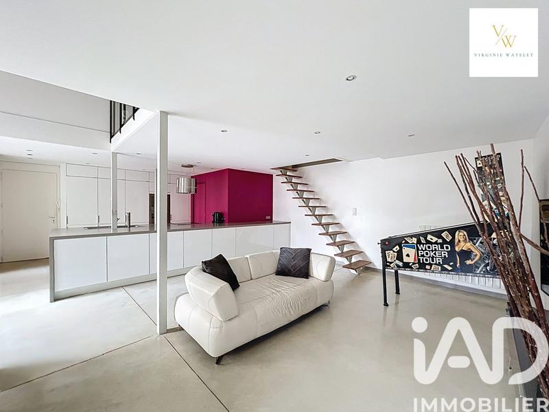 Duplex - 121 m² - 4 pièces