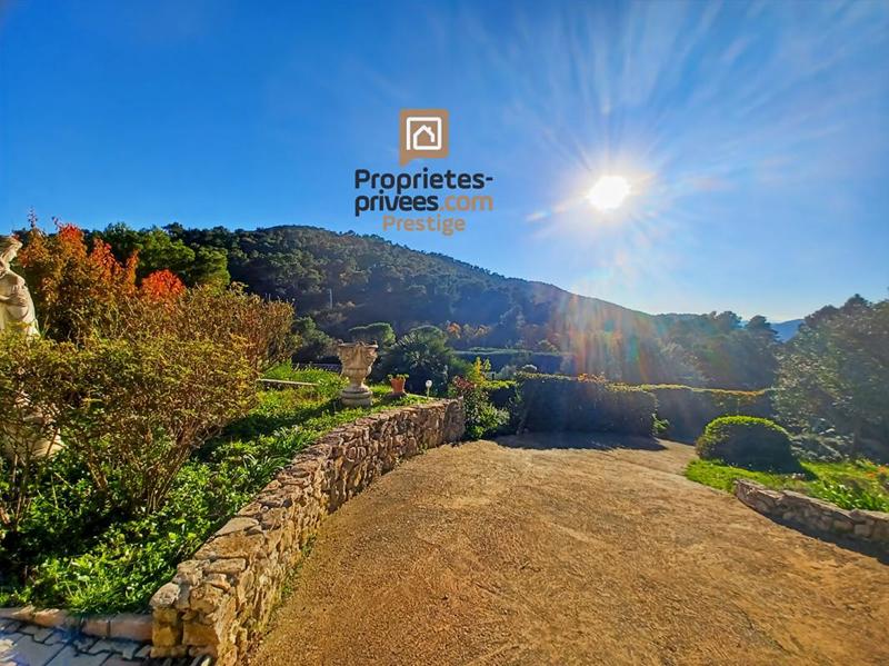 Villa - 173 m² - 5 pièces