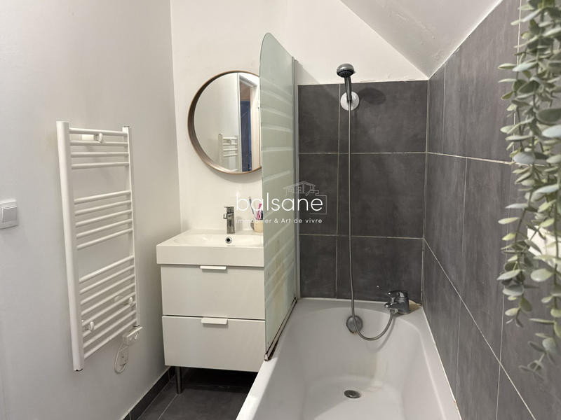 Maison contemporaine - 81 m² - 3 pièces