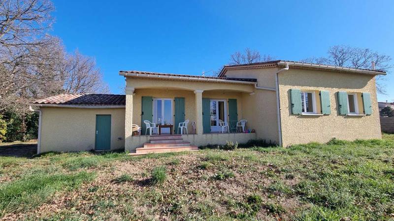 Maison - 95 m² - 5 pièces