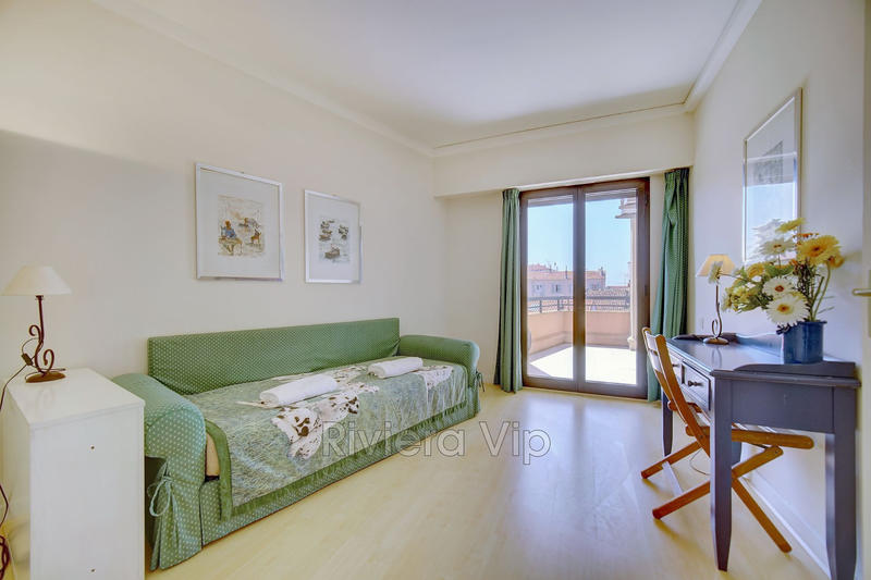 Appartement - 86 m² - 4 pièces