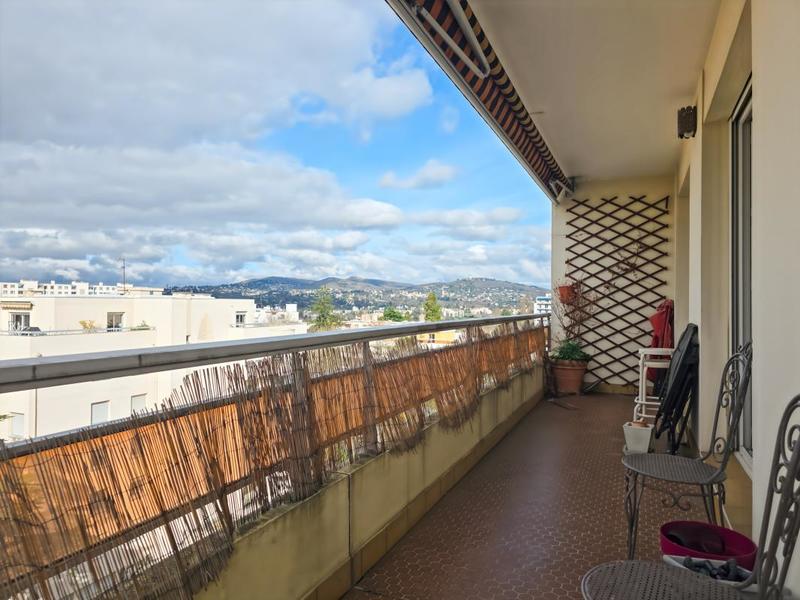 Appartement - 87 m² - 4 pièces