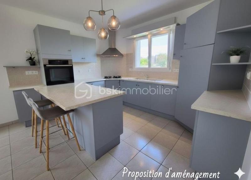 Maison traditionnelle - 155 m² - 7 pièces