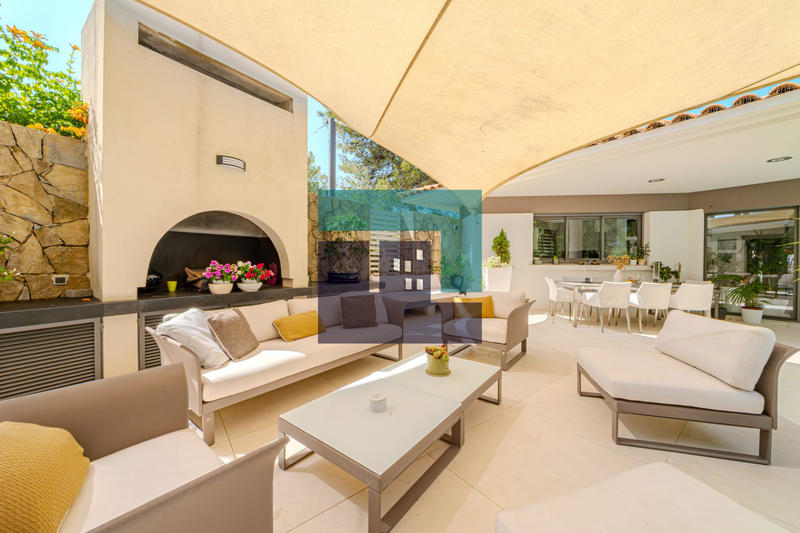 Villa - 420 m² - 7 pièces