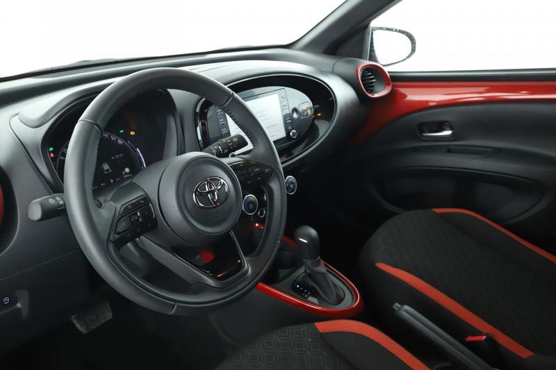 Toyota aygo x 1.0 Vvt-i Design s-Cvt 72 ch