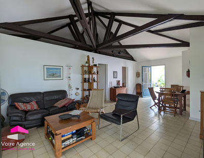 Villa - 164 m² - 7 pièces