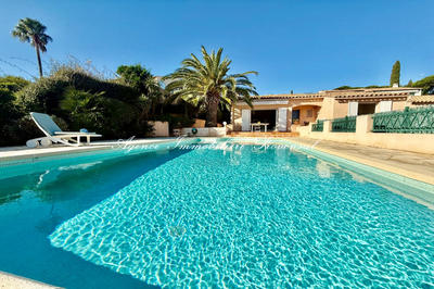 Maison - 90 m² - 3 pièces