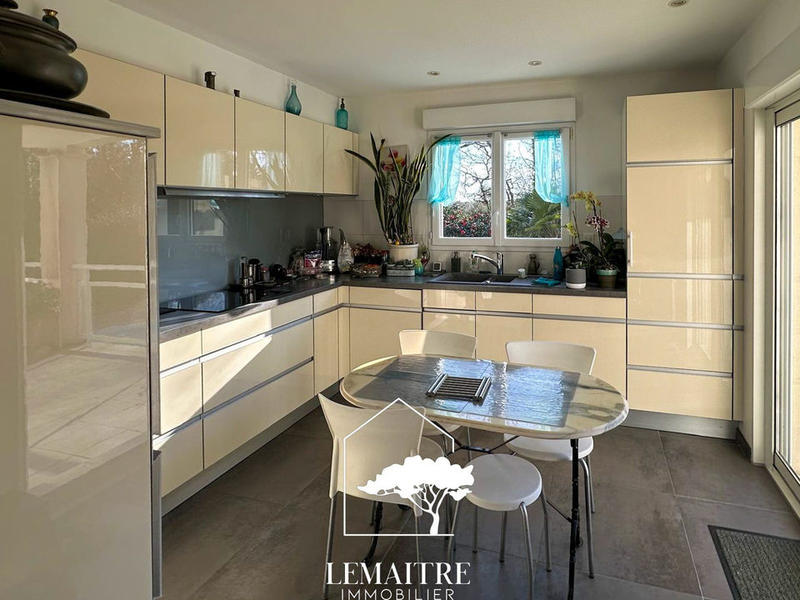 Maison - 135 m² - 5 pièces