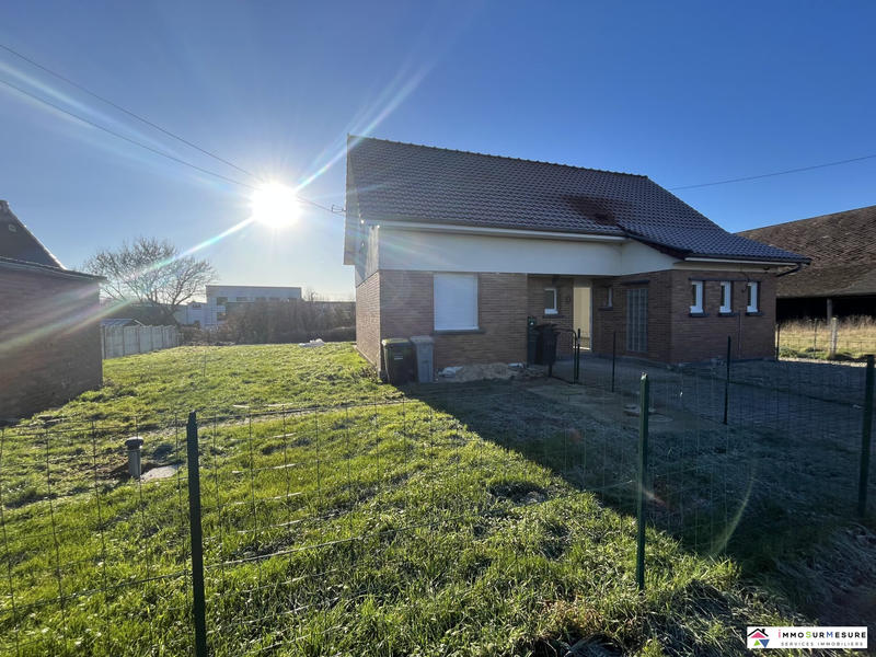 Maison - 96 m² - 5 pièces